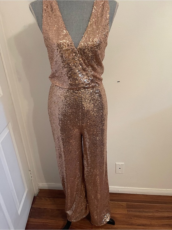 superdown Pants - superdown Rose Gold Sequin V-Neck Wide-Leg Jumpsuit. Size Small